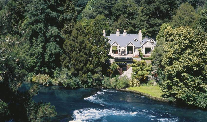 Villa 6164 in New Zealand Main Image